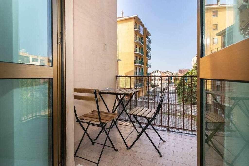Appartamento A Pochi Passi Dalla Stazione Comodo A Coppie E Famiglie, Casa Ferrucci Collegno Exterior foto